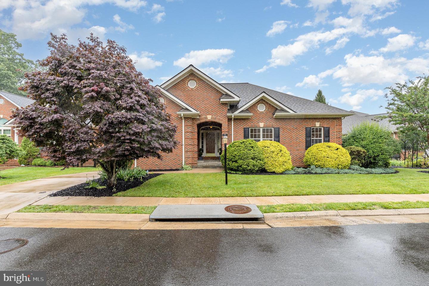 255 CARRIAGE CHASE CIR, WARRENTON, Virginia 20186, 4 Bedrooms Bedrooms, ,4 BathroomsBathrooms,Residential,For sale,255 CARRIAGE CHASE CIR,VAFQ2016728 MLS # VAFQ2016728