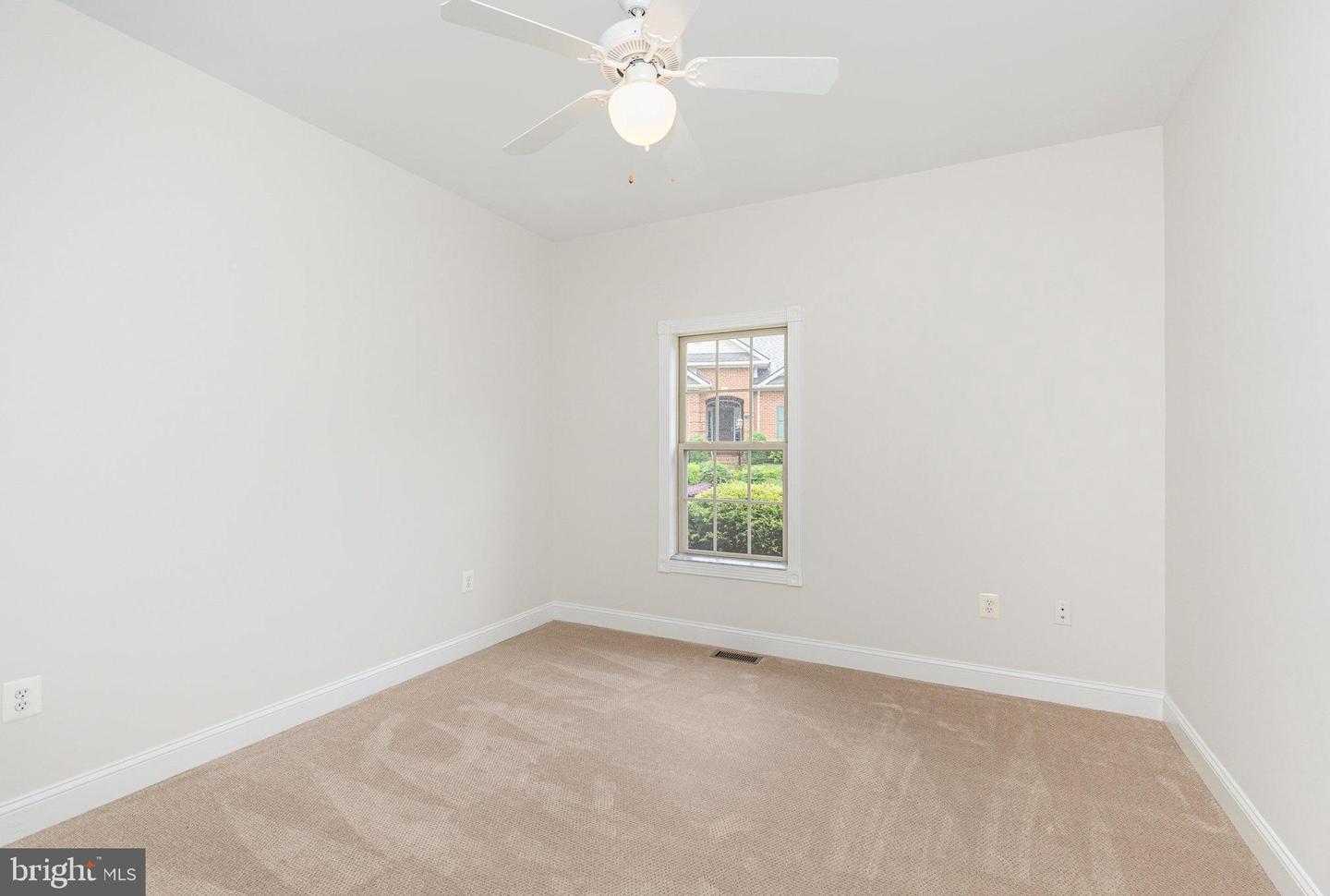 255 CARRIAGE CHASE CIR, WARRENTON, Virginia 20186, 4 Bedrooms Bedrooms, ,4 BathroomsBathrooms,Residential,For sale,255 CARRIAGE CHASE CIR,VAFQ2016728 MLS # VAFQ2016728