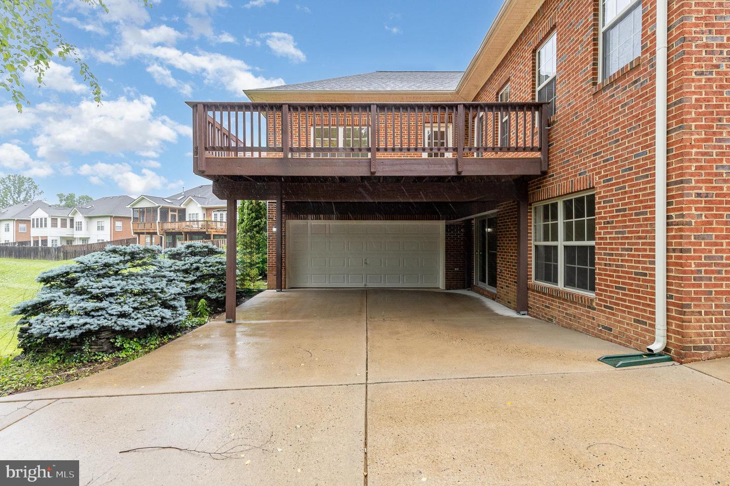 255 CARRIAGE CHASE CIR, WARRENTON, Virginia 20186, 4 Bedrooms Bedrooms, ,4 BathroomsBathrooms,Residential,For sale,255 CARRIAGE CHASE CIR,VAFQ2016728 MLS # VAFQ2016728