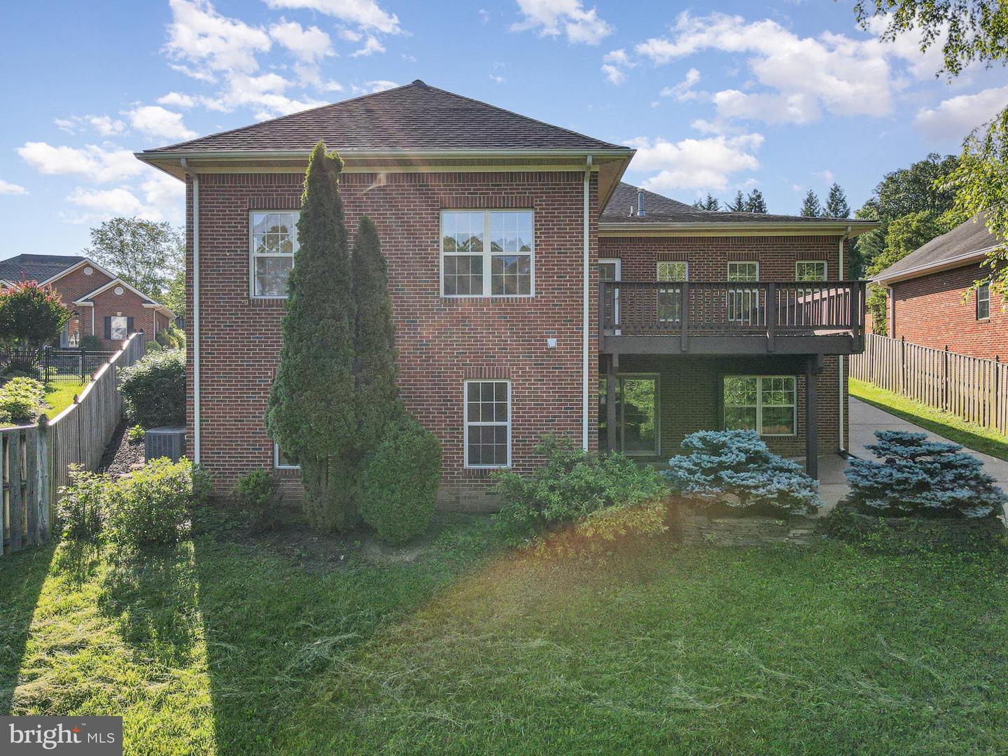 255 CARRIAGE CHASE CIR, WARRENTON, Virginia 20186, 4 Bedrooms Bedrooms, ,4 BathroomsBathrooms,Residential,For sale,255 CARRIAGE CHASE CIR,VAFQ2016728 MLS # VAFQ2016728