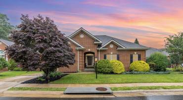 255 CARRIAGE CHASE CIR, WARRENTON, Virginia 20186, 4 Bedrooms Bedrooms, ,4 BathroomsBathrooms,Residential,For sale,255 CARRIAGE CHASE CIR,VAFQ2016728 MLS # VAFQ2016728