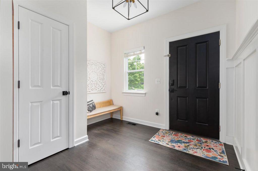 13 LADYSMITH CT, HAMILTON, Virginia 20158, 4 Bedrooms Bedrooms, ,3 BathroomsBathrooms,Residential,For sale,13 LADYSMITH CT,VALO2097524 MLS # VALO2097524