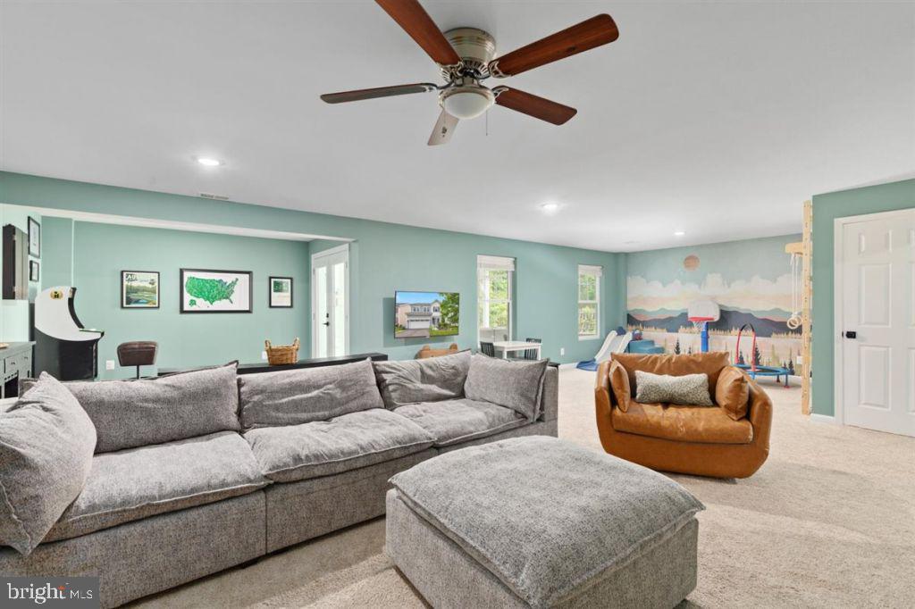 13 LADYSMITH CT, HAMILTON, Virginia 20158, 4 Bedrooms Bedrooms, ,3 BathroomsBathrooms,Residential,For sale,13 LADYSMITH CT,VALO2097524 MLS # VALO2097524