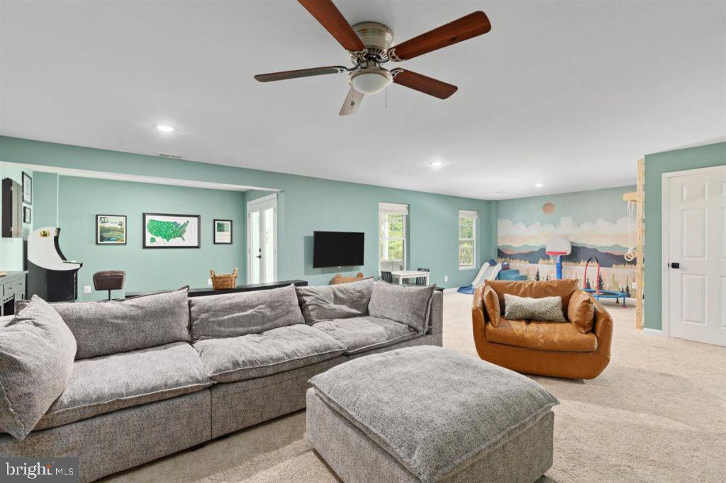 13 LADYSMITH CT, HAMILTON, Virginia 20158, 4 Bedrooms Bedrooms, ,3 BathroomsBathrooms,Residential,For sale,13 LADYSMITH CT,VALO2097524 MLS # VALO2097524