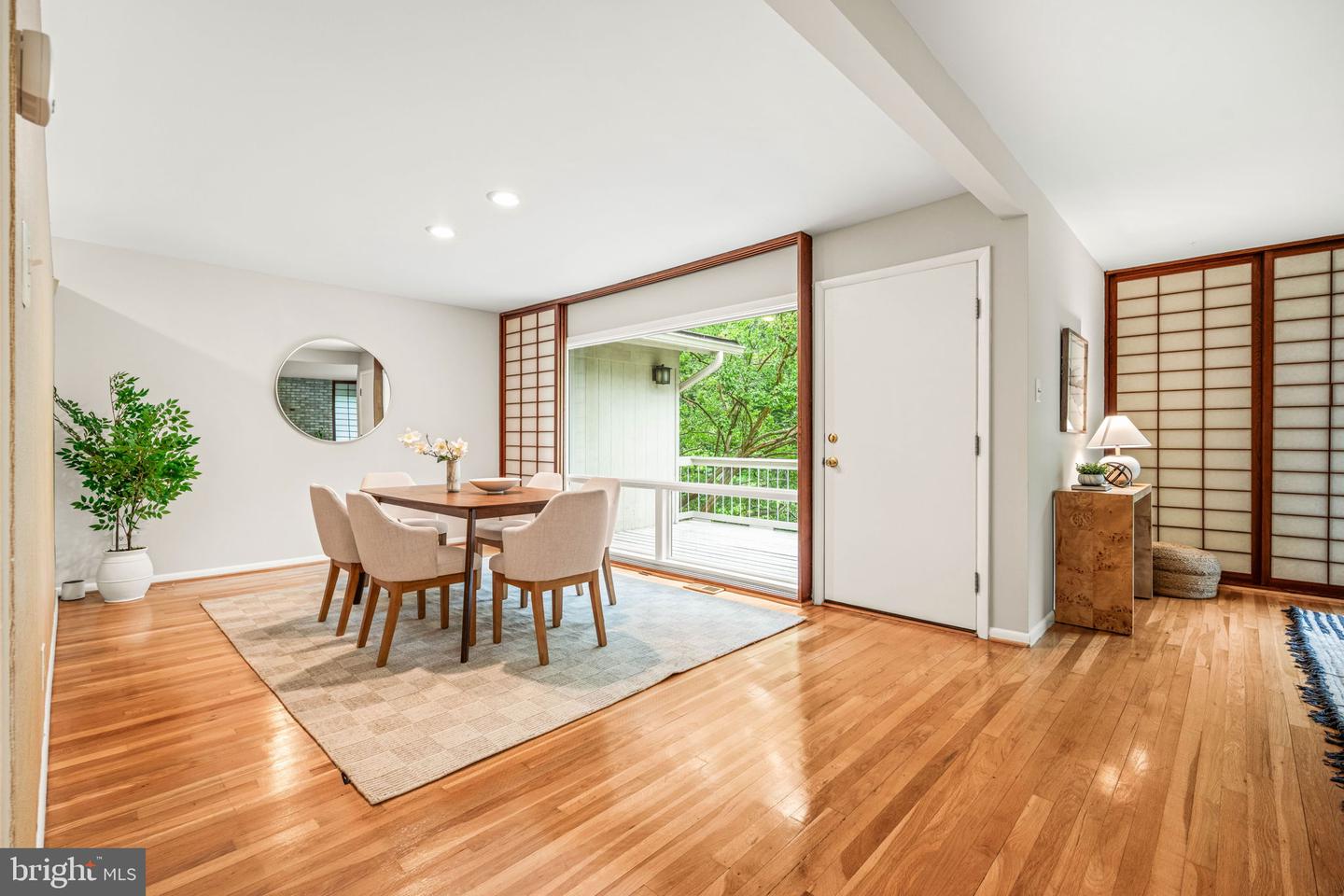 3019 CUNNINGHAM DR, ALEXANDRIA, Virginia 22309, 5 Bedrooms Bedrooms, ,3 BathroomsBathrooms,Residential,For sale,3019 CUNNINGHAM DR,VAFX2242608 MLS # VAFX2242608