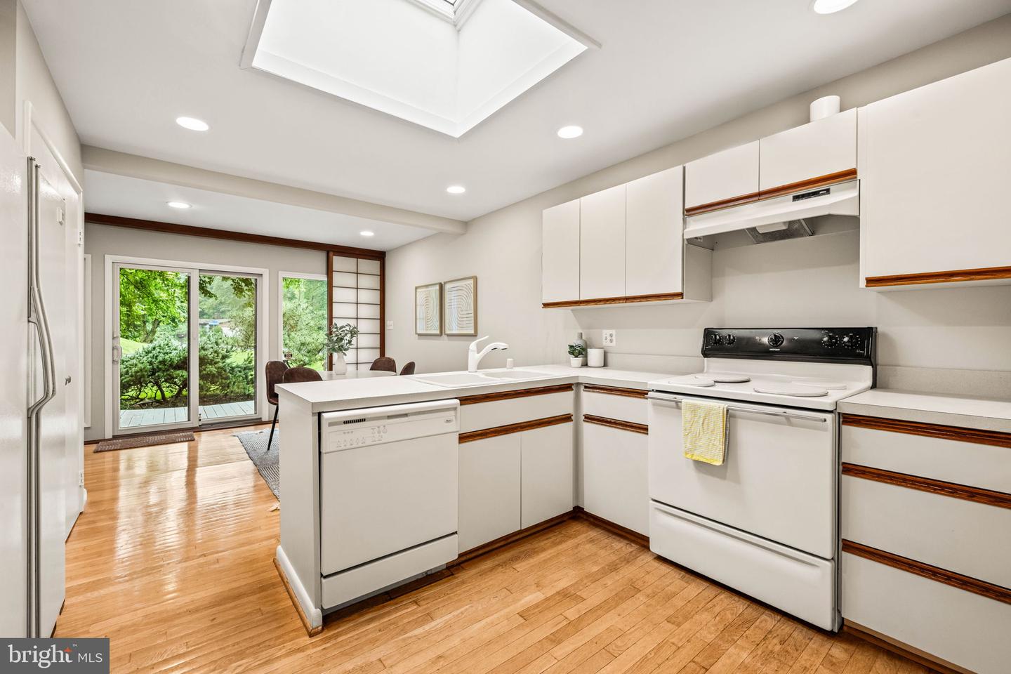 3019 CUNNINGHAM DR, ALEXANDRIA, Virginia 22309, 5 Bedrooms Bedrooms, ,3 BathroomsBathrooms,Residential,For sale,3019 CUNNINGHAM DR,VAFX2242608 MLS # VAFX2242608