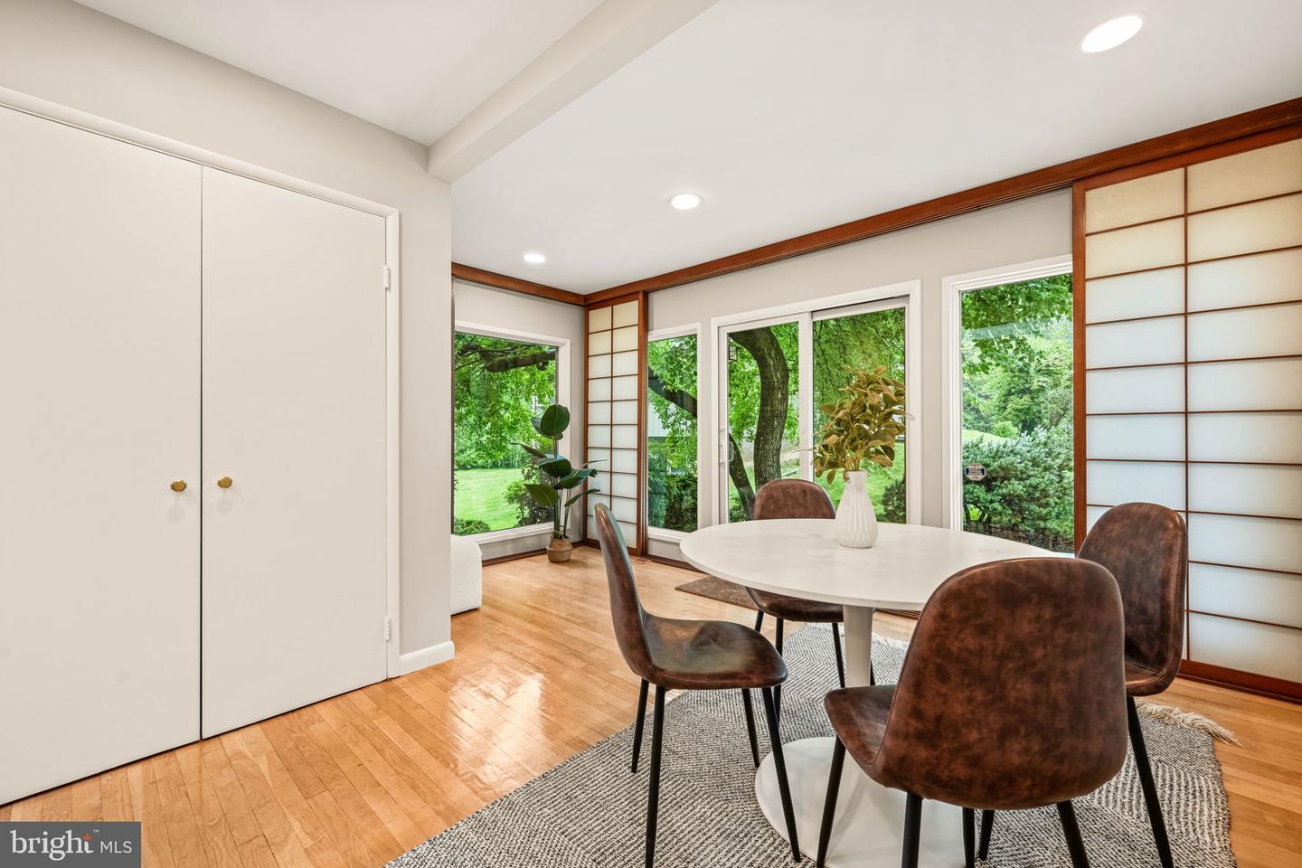 3019 CUNNINGHAM DR, ALEXANDRIA, Virginia 22309, 5 Bedrooms Bedrooms, ,3 BathroomsBathrooms,Residential,For sale,3019 CUNNINGHAM DR,VAFX2242608 MLS # VAFX2242608