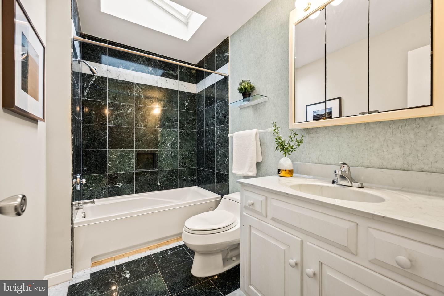 3019 CUNNINGHAM DR, ALEXANDRIA, Virginia 22309, 5 Bedrooms Bedrooms, ,3 BathroomsBathrooms,Residential,For sale,3019 CUNNINGHAM DR,VAFX2242608 MLS # VAFX2242608