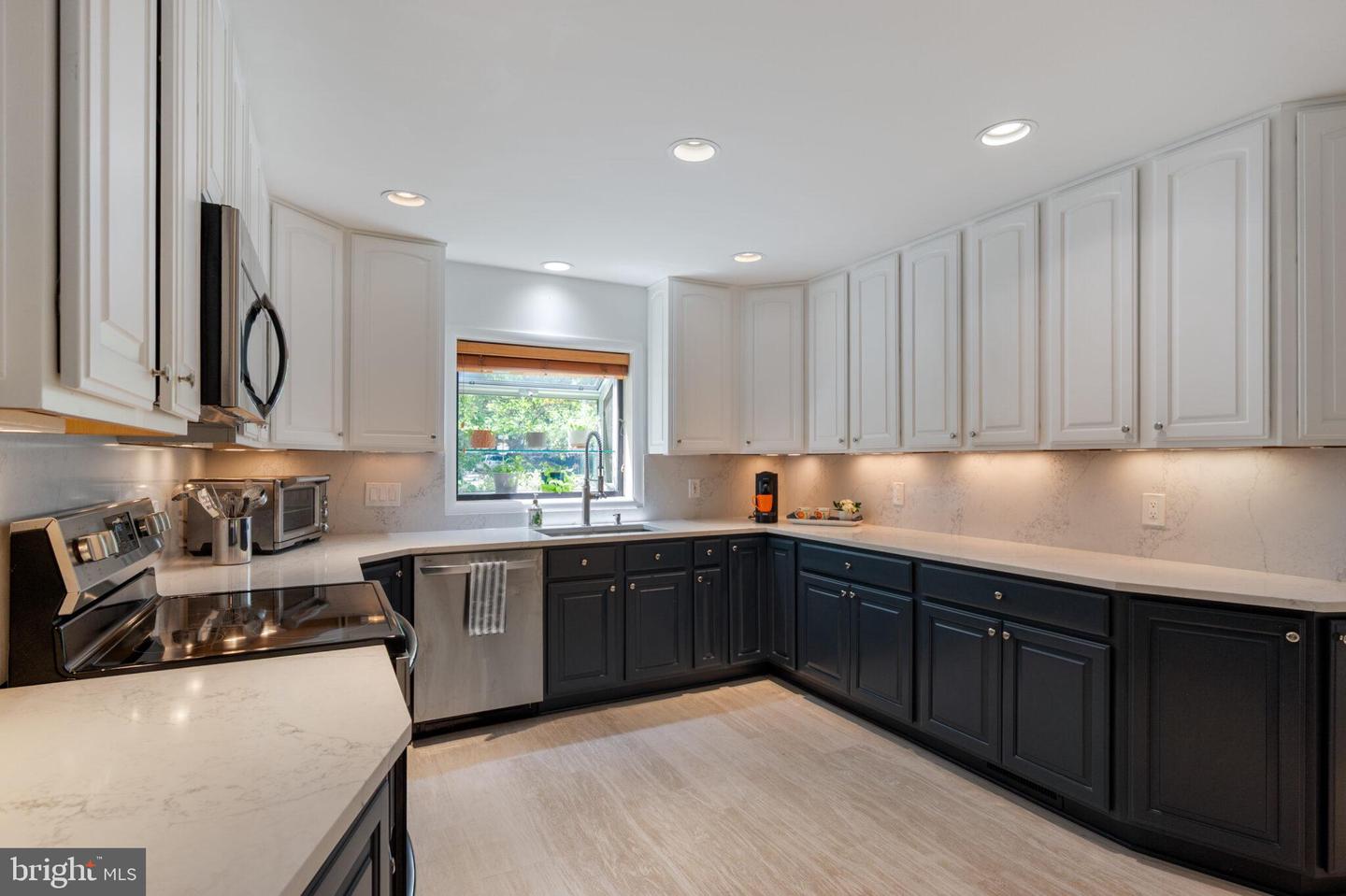 3200 WESSYNTON WAY, ALEXANDRIA, Virginia 22309, 5 Bedrooms Bedrooms, ,3 BathroomsBathrooms,Residential,For sale,3200 WESSYNTON WAY,VAFX2242398 MLS # VAFX2242398