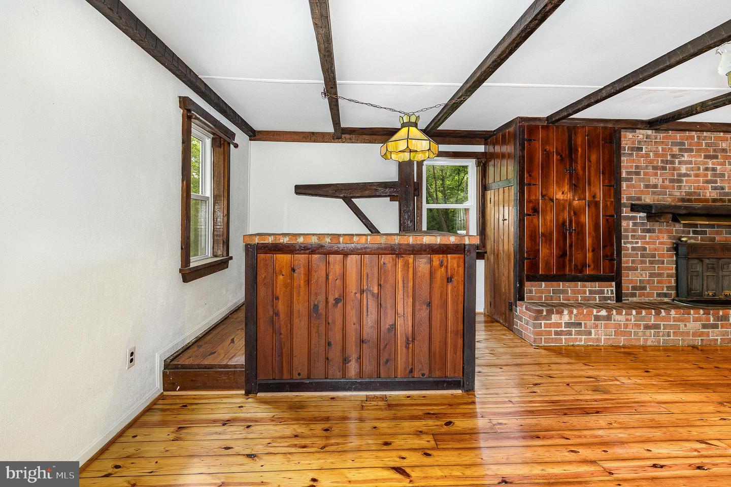 6908 S ROXBURY MILL RD, SPOTSYLVANIA, Virginia 22551, 4 Bedrooms Bedrooms, ,5 BathroomsBathrooms,Residential,For sale,6908 S ROXBURY MILL RD,VASP2033376 MLS # VASP2033376
