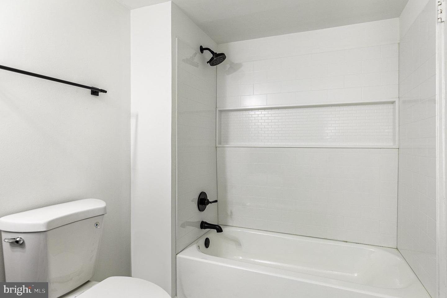 6908 S ROXBURY MILL RD, SPOTSYLVANIA, Virginia 22551, 4 Bedrooms Bedrooms, ,5 BathroomsBathrooms,Residential,For sale,6908 S ROXBURY MILL RD,VASP2033376 MLS # VASP2033376