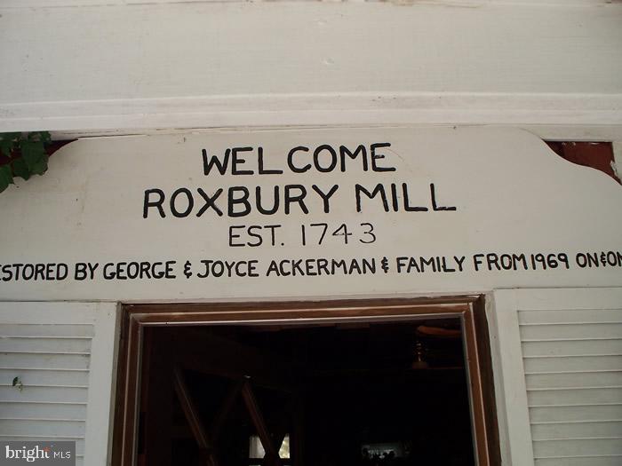 6908 S ROXBURY MILL RD, SPOTSYLVANIA, Virginia 22551, 4 Bedrooms Bedrooms, ,5 BathroomsBathrooms,Residential,For sale,6908 S ROXBURY MILL RD,VASP2033376 MLS # VASP2033376