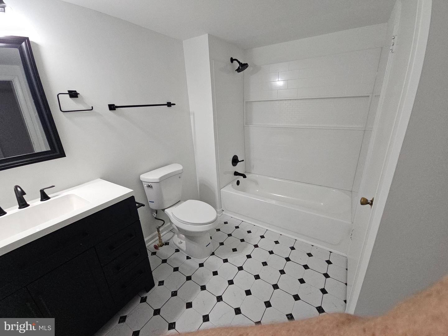6908 S ROXBURY MILL RD, SPOTSYLVANIA, Virginia 22551, 4 Bedrooms Bedrooms, ,5 BathroomsBathrooms,Residential,For sale,6908 S ROXBURY MILL RD,VASP2033376 MLS # VASP2033376