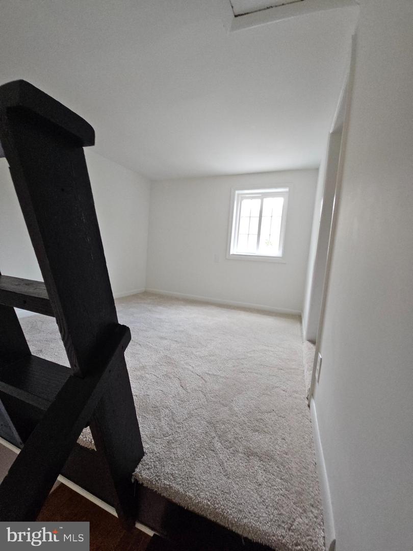 6908 S ROXBURY MILL RD, SPOTSYLVANIA, Virginia 22551, 4 Bedrooms Bedrooms, ,5 BathroomsBathrooms,Residential,For sale,6908 S ROXBURY MILL RD,VASP2033376 MLS # VASP2033376