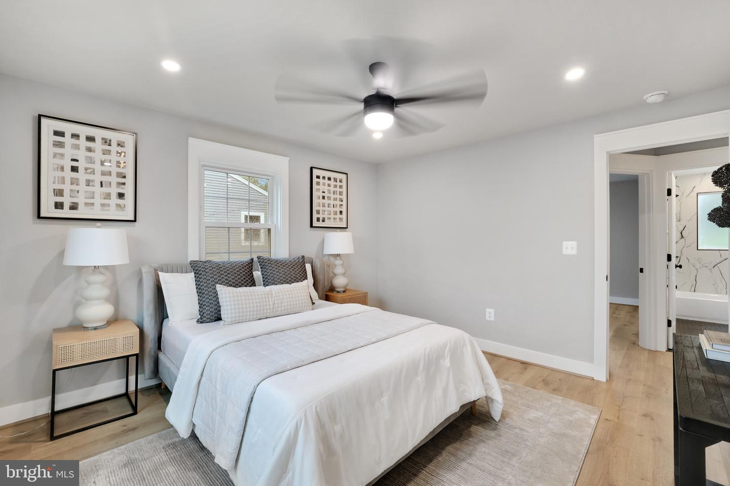 2313 GLENDALE TER, ALEXANDRIA, Virginia 22303, 3 Bedrooms Bedrooms, ,2 BathroomsBathrooms,Residential,For sale,2313 GLENDALE TER,VAFX2242720 MLS # VAFX2242720