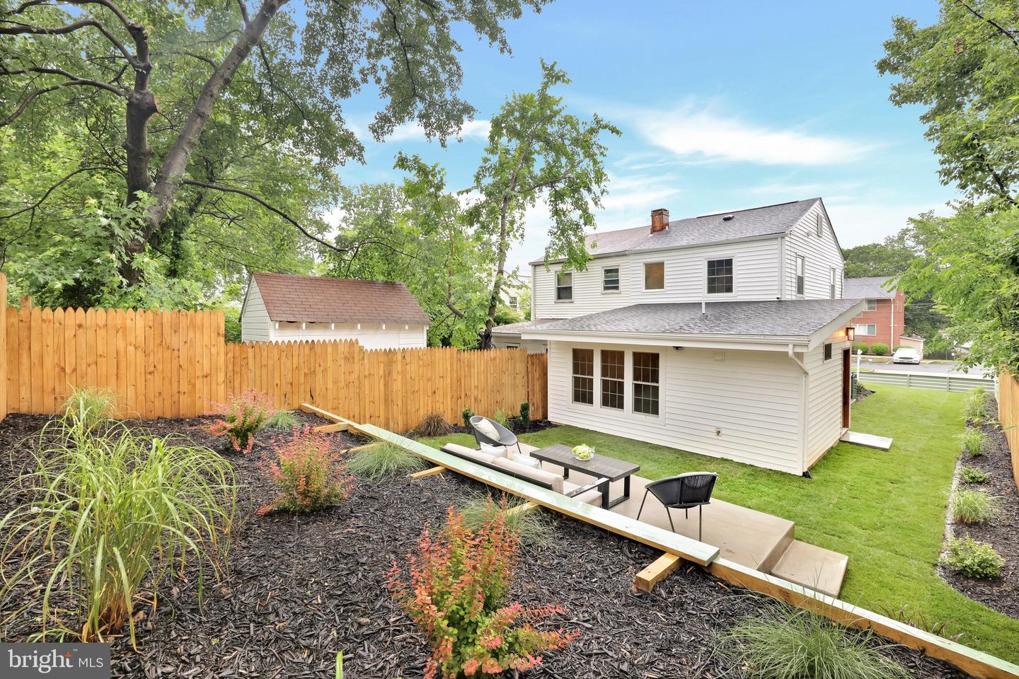 2313 GLENDALE TER, ALEXANDRIA, Virginia 22303, 3 Bedrooms Bedrooms, ,2 BathroomsBathrooms,Residential,For sale,2313 GLENDALE TER,VAFX2242720 MLS # VAFX2242720