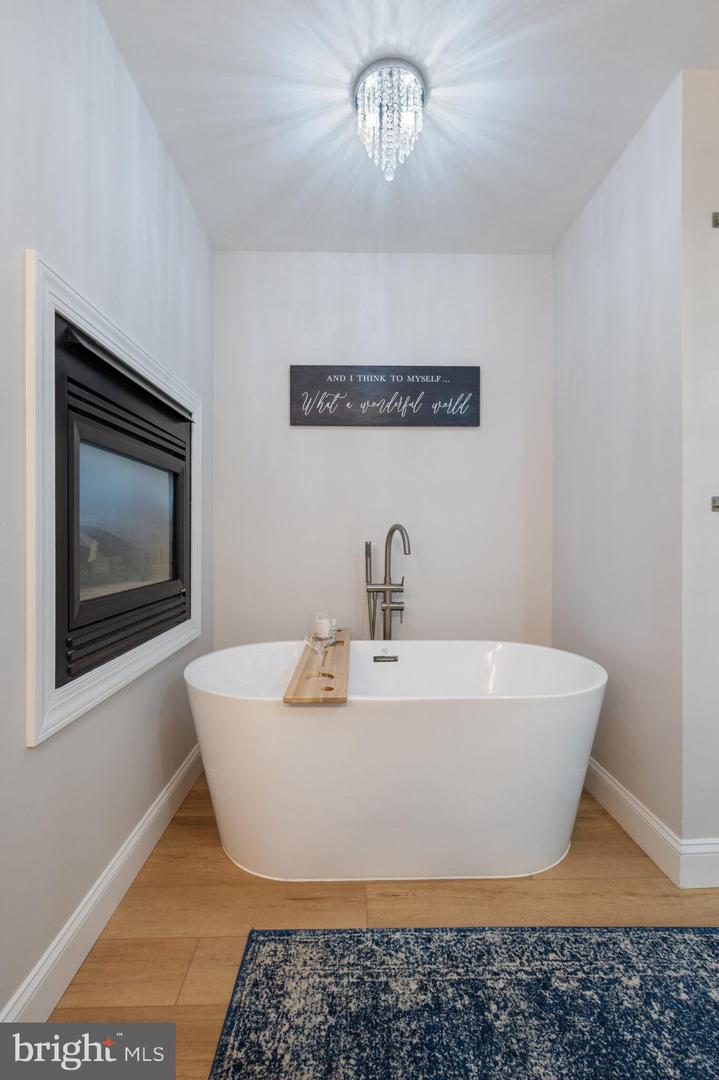42838 CEDAR HEDGE ST, CHANTILLY, Virginia 20152, 3 Bedrooms Bedrooms, ,2 BathroomsBathrooms,Residential,For sale,42838 CEDAR HEDGE ST,VALO2097596 MLS # VALO2097596