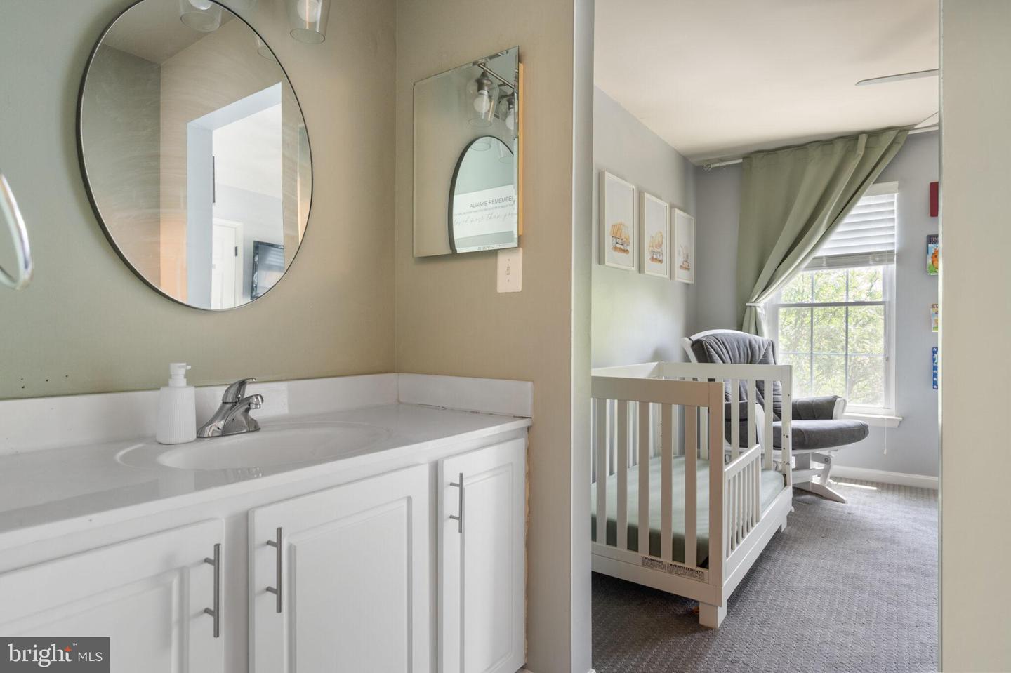 42838 CEDAR HEDGE ST, CHANTILLY, Virginia 20152, 3 Bedrooms Bedrooms, ,2 BathroomsBathrooms,Residential,For sale,42838 CEDAR HEDGE ST,VALO2097596 MLS # VALO2097596