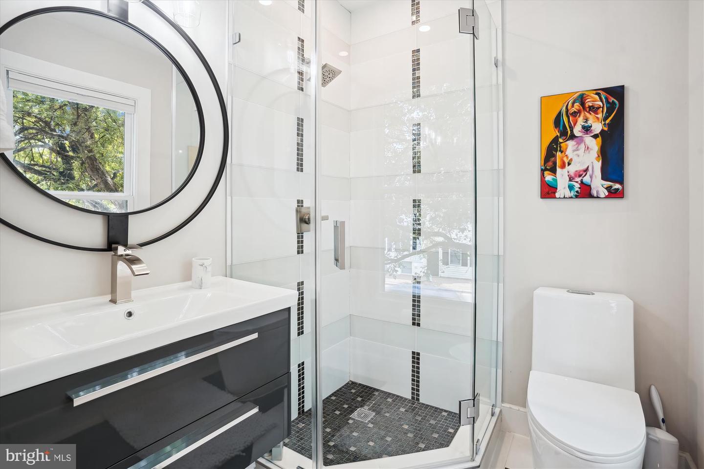 1015 DUKE ST, ALEXANDRIA, Virginia 22314, 3 Bedrooms Bedrooms, ,3 BathroomsBathrooms,Residential,For sale,1015 DUKE ST,VAAX2045648 MLS # VAAX2045648