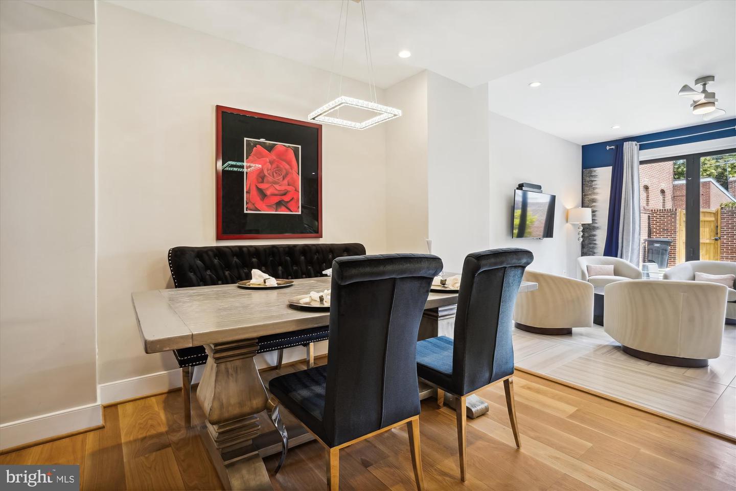 1015 DUKE ST, ALEXANDRIA, Virginia 22314, 3 Bedrooms Bedrooms, ,3 BathroomsBathrooms,Residential,For sale,1015 DUKE ST,VAAX2045648 MLS # VAAX2045648