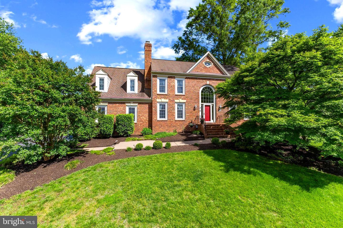 2200 TRAIES CT, ALEXANDRIA, Virginia 22306, 5 Bedrooms Bedrooms, ,3 BathroomsBathrooms,Residential,For sale,2200 TRAIES CT,VAFX2242814 MLS # VAFX2242814