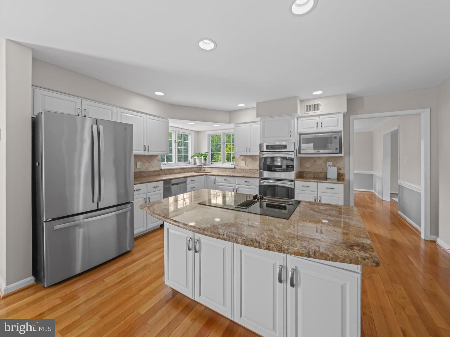 2200 TRAIES CT, ALEXANDRIA, Virginia 22306, 5 Bedrooms Bedrooms, ,3 BathroomsBathrooms,Residential,For sale,2200 TRAIES CT,VAFX2242814 MLS # VAFX2242814