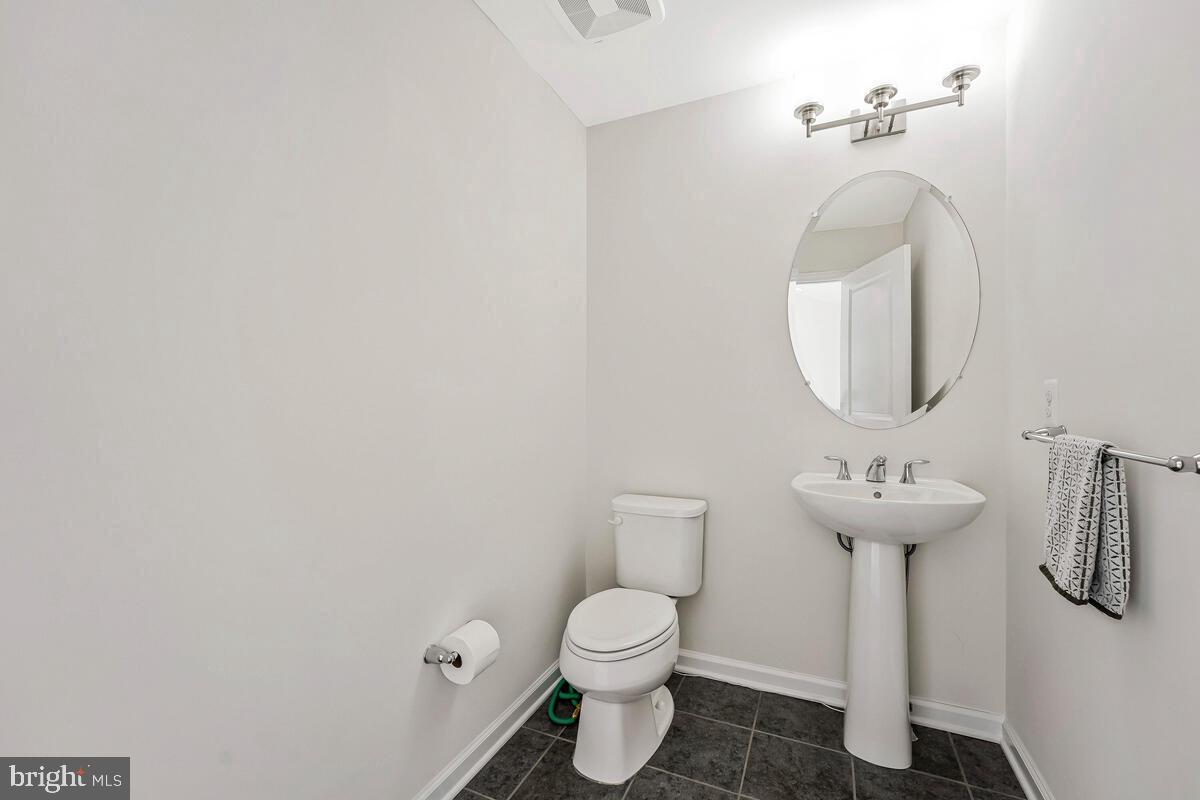 22635 NAUGATUCK SQ, ASHBURN, Virginia 20148, 4 Bedrooms Bedrooms, ,3 BathroomsBathrooms,Residential,For sale,22635 NAUGATUCK SQ,VALO2097644 MLS # VALO2097644