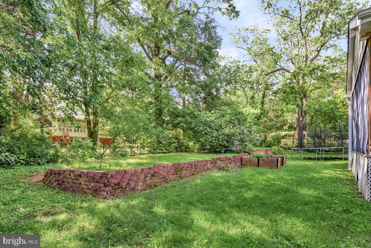 4406 ROUNDHILL RD, ALEXANDRIA, Virginia 22310, 4 Bedrooms Bedrooms, ,4 BathroomsBathrooms,Residential,For sale,4406 ROUNDHILL RD,VAFX2242854 MLS # VAFX2242854