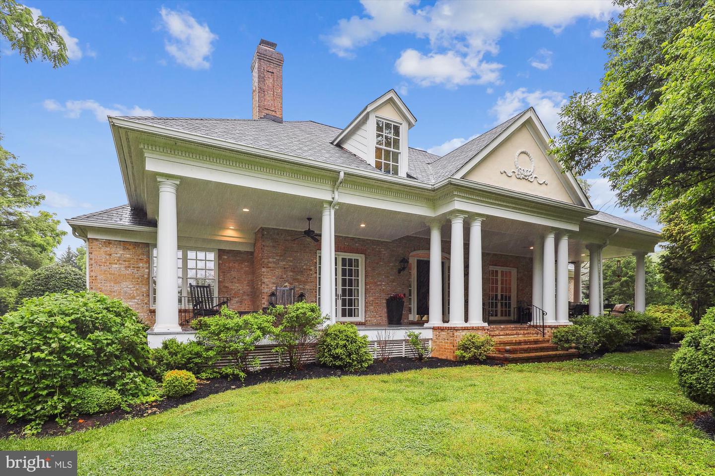 2740 HUNTER MILL RD, OAKTON, Virginia 22124, 4 Bedrooms Bedrooms, ,5 BathroomsBathrooms,Residential,For sale,2740 HUNTER MILL RD,VAFX2242952 MLS # VAFX2242952