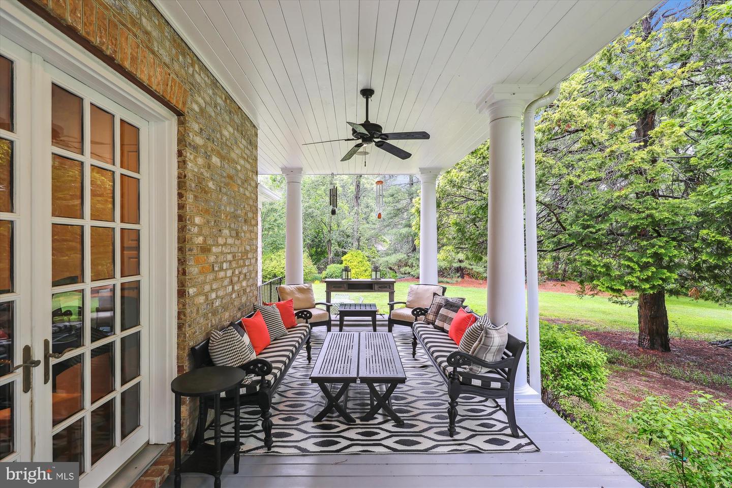 2740 HUNTER MILL RD, OAKTON, Virginia 22124, 4 Bedrooms Bedrooms, ,5 BathroomsBathrooms,Residential,For sale,2740 HUNTER MILL RD,VAFX2242952 MLS # VAFX2242952