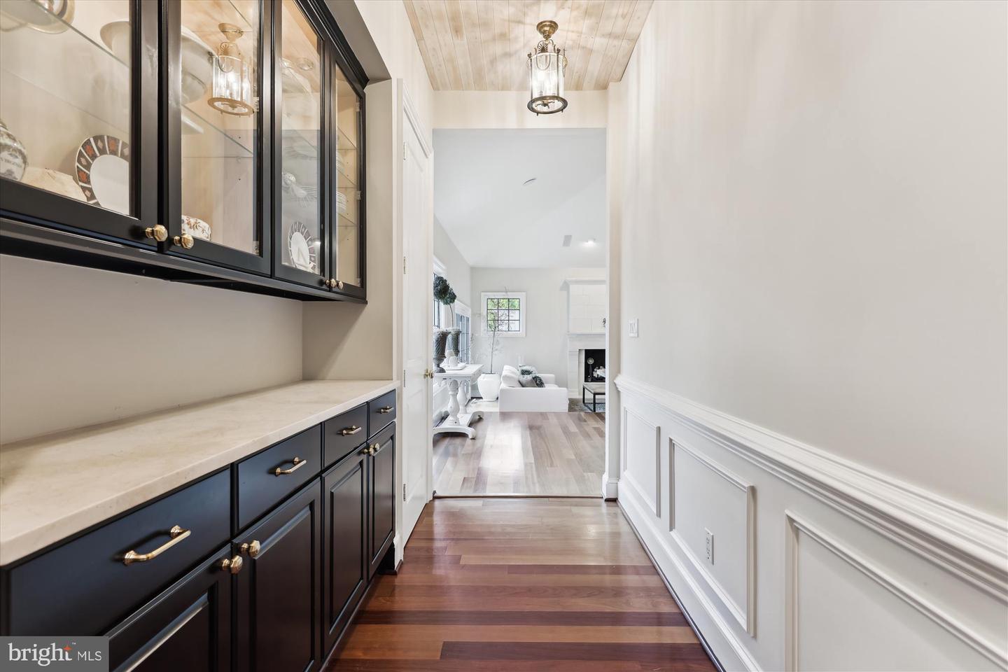 2740 HUNTER MILL RD, OAKTON, Virginia 22124, 4 Bedrooms Bedrooms, ,5 BathroomsBathrooms,Residential,For sale,2740 HUNTER MILL RD,VAFX2242952 MLS # VAFX2242952
