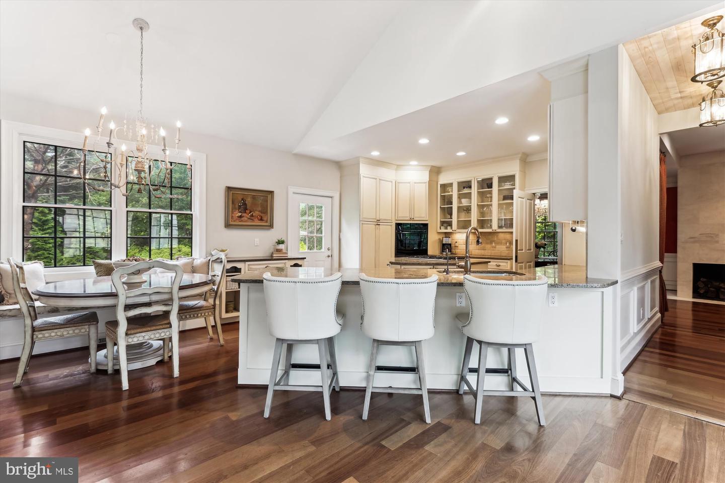 2740 HUNTER MILL RD, OAKTON, Virginia 22124, 4 Bedrooms Bedrooms, ,5 BathroomsBathrooms,Residential,For sale,2740 HUNTER MILL RD,VAFX2242952 MLS # VAFX2242952