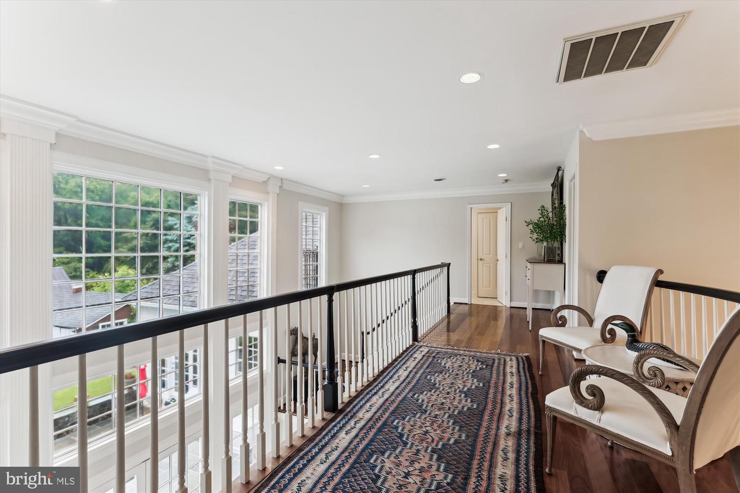 2740 HUNTER MILL RD, OAKTON, Virginia 22124, 4 Bedrooms Bedrooms, ,5 BathroomsBathrooms,Residential,For sale,2740 HUNTER MILL RD,VAFX2242952 MLS # VAFX2242952