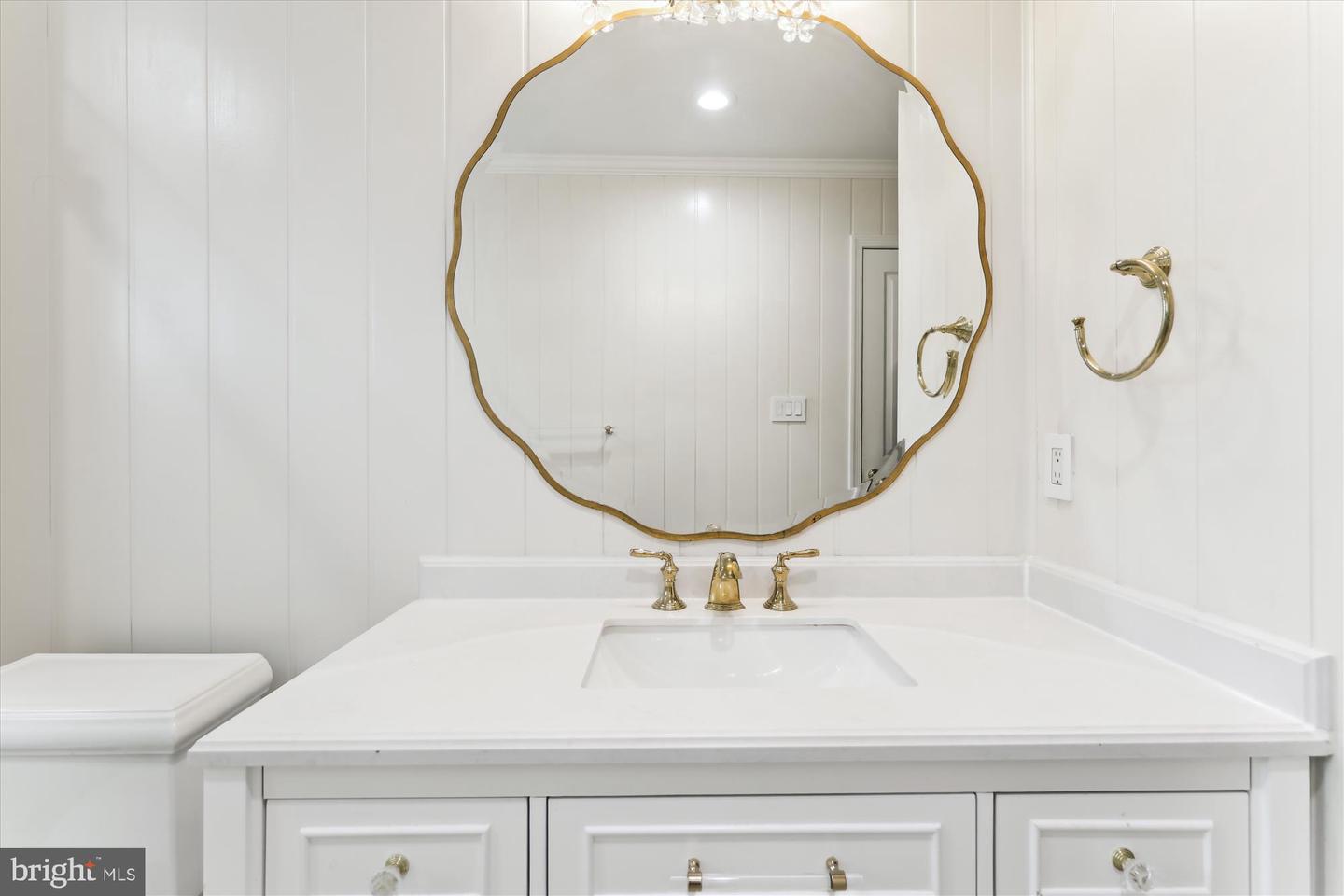 2740 HUNTER MILL RD, OAKTON, Virginia 22124, 4 Bedrooms Bedrooms, ,5 BathroomsBathrooms,Residential,For sale,2740 HUNTER MILL RD,VAFX2242952 MLS # VAFX2242952