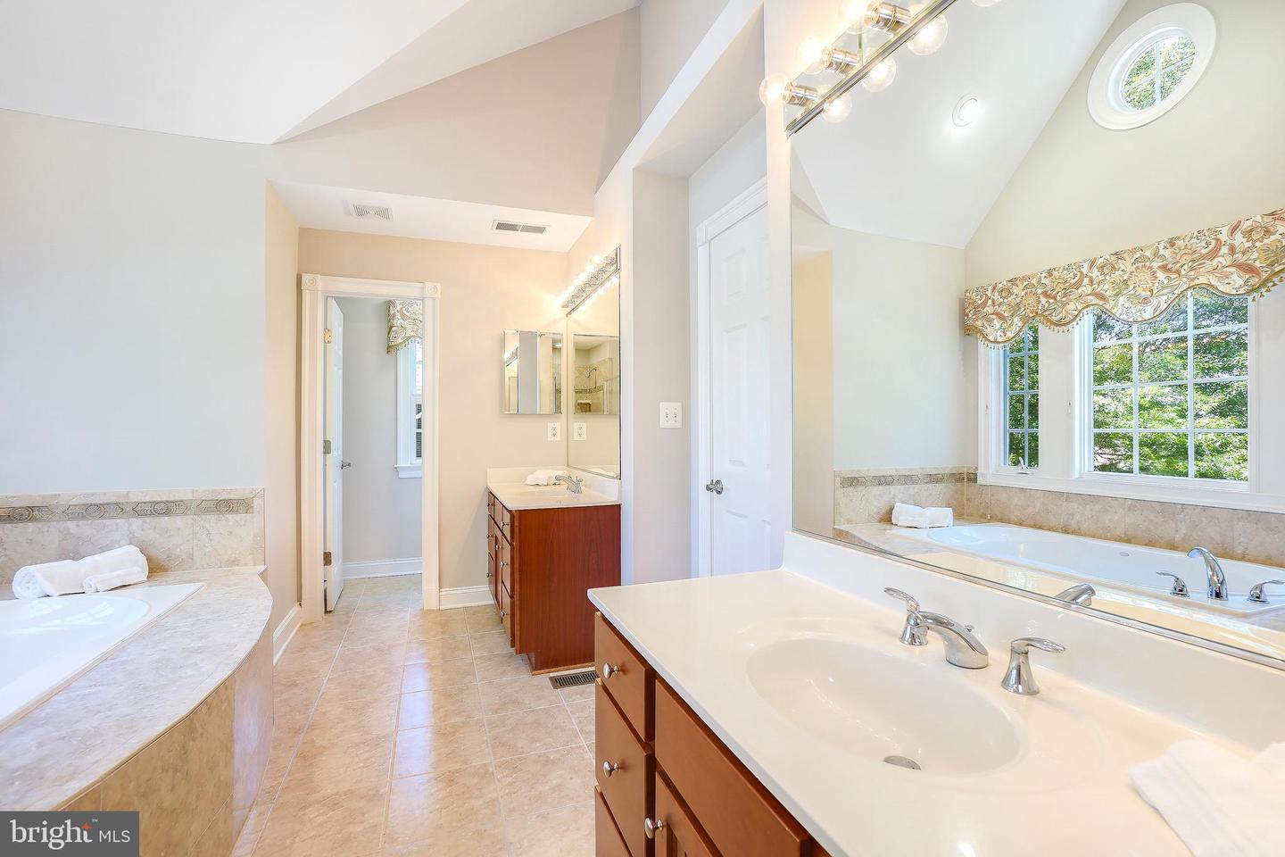 3530 SCHUERMAN HOUSE DR, FAIRFAX, Virginia 22031, 5 Bedrooms Bedrooms, ,4 BathroomsBathrooms,Residential,For sale,3530 SCHUERMAN HOUSE DR,VAFC2006376 MLS # VAFC2006376