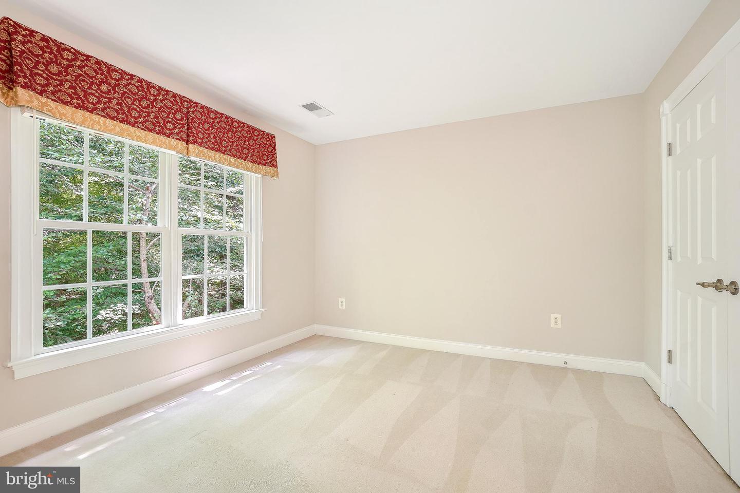 3530 SCHUERMAN HOUSE DR, FAIRFAX, Virginia 22031, 5 Bedrooms Bedrooms, ,4 BathroomsBathrooms,Residential,For sale,3530 SCHUERMAN HOUSE DR,VAFC2006376 MLS # VAFC2006376