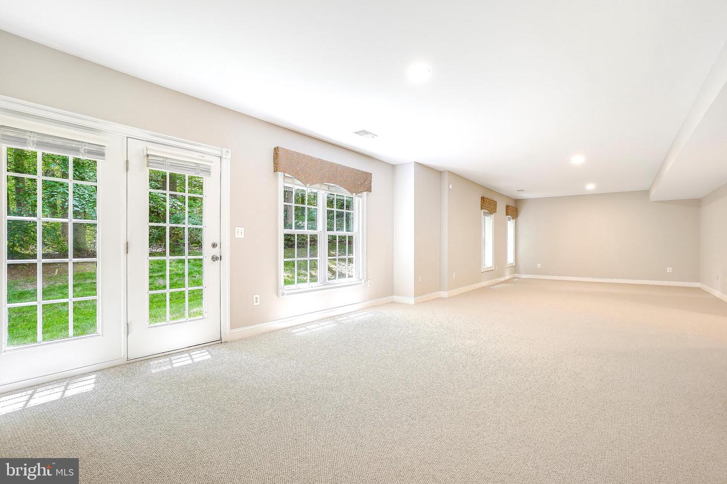 3530 SCHUERMAN HOUSE DR, FAIRFAX, Virginia 22031, 5 Bedrooms Bedrooms, ,4 BathroomsBathrooms,Residential,For sale,3530 SCHUERMAN HOUSE DR,VAFC2006376 MLS # VAFC2006376