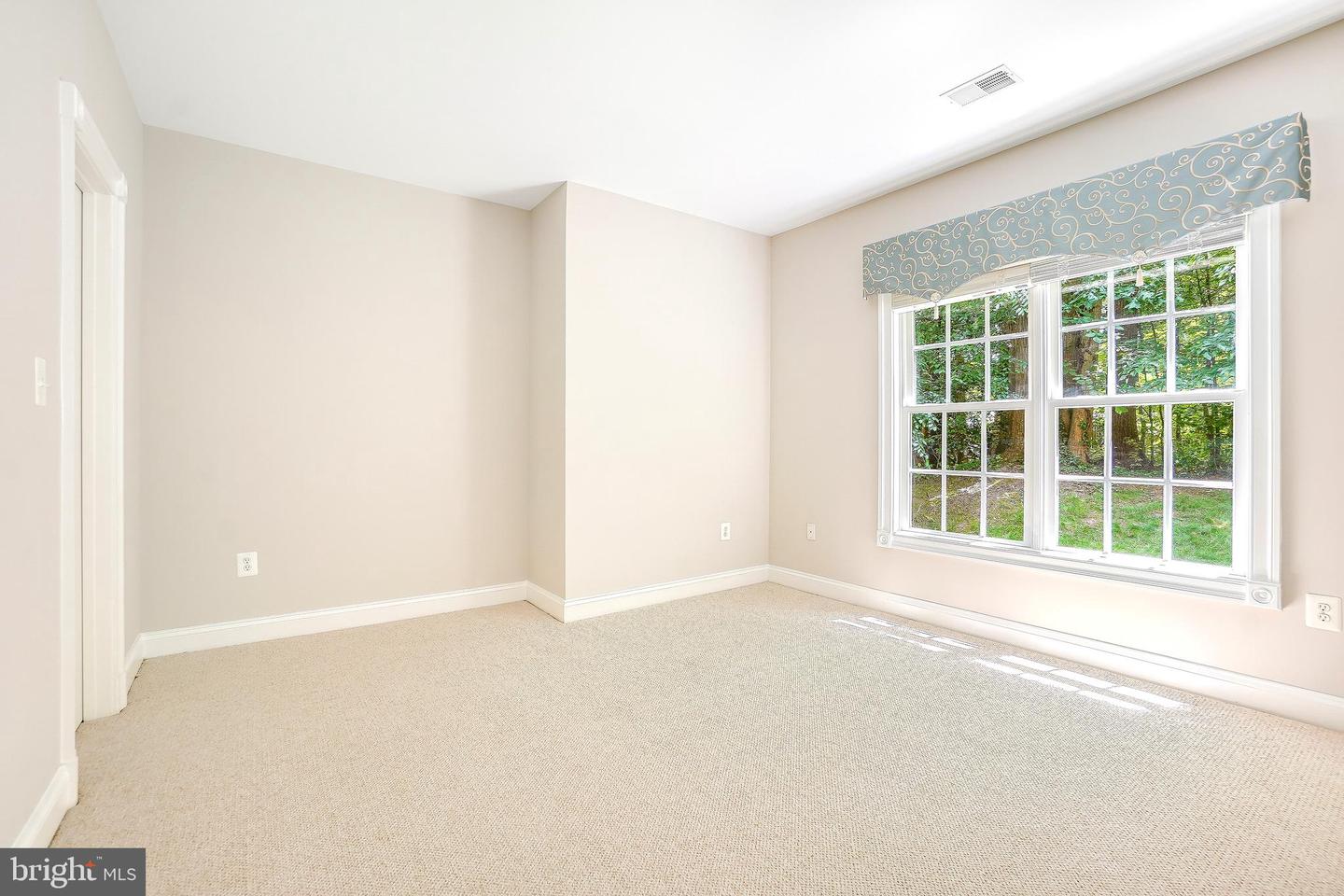 3530 SCHUERMAN HOUSE DR, FAIRFAX, Virginia 22031, 5 Bedrooms Bedrooms, ,4 BathroomsBathrooms,Residential,For sale,3530 SCHUERMAN HOUSE DR,VAFC2006376 MLS # VAFC2006376