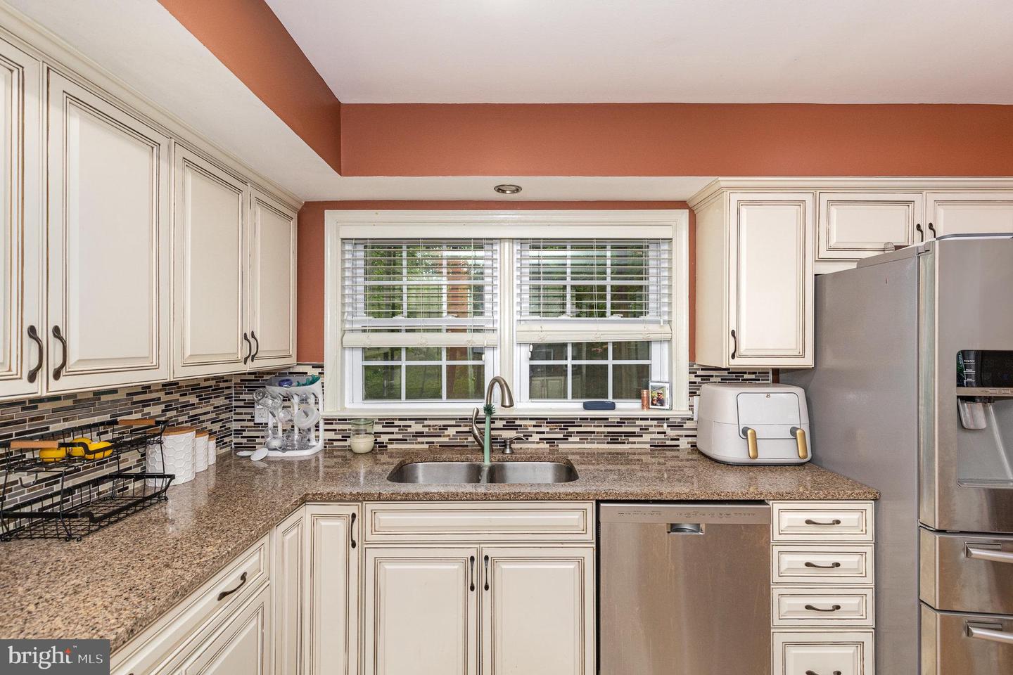 304 MONTPELIER DR, STAFFORD, Virginia 22556, 4 Bedrooms Bedrooms, ,2 BathroomsBathrooms,Residential,For sale,304 MONTPELIER DR,VAST2039180 MLS # VAST2039180