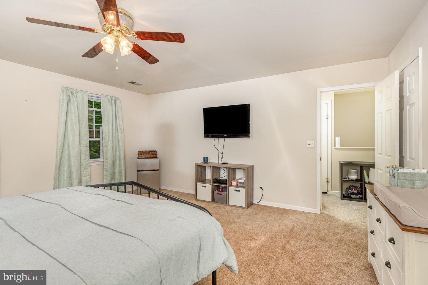 304 MONTPELIER DR, STAFFORD, Virginia 22556, 4 Bedrooms Bedrooms, ,2 BathroomsBathrooms,Residential,For sale,304 MONTPELIER DR,VAST2039180 MLS # VAST2039180