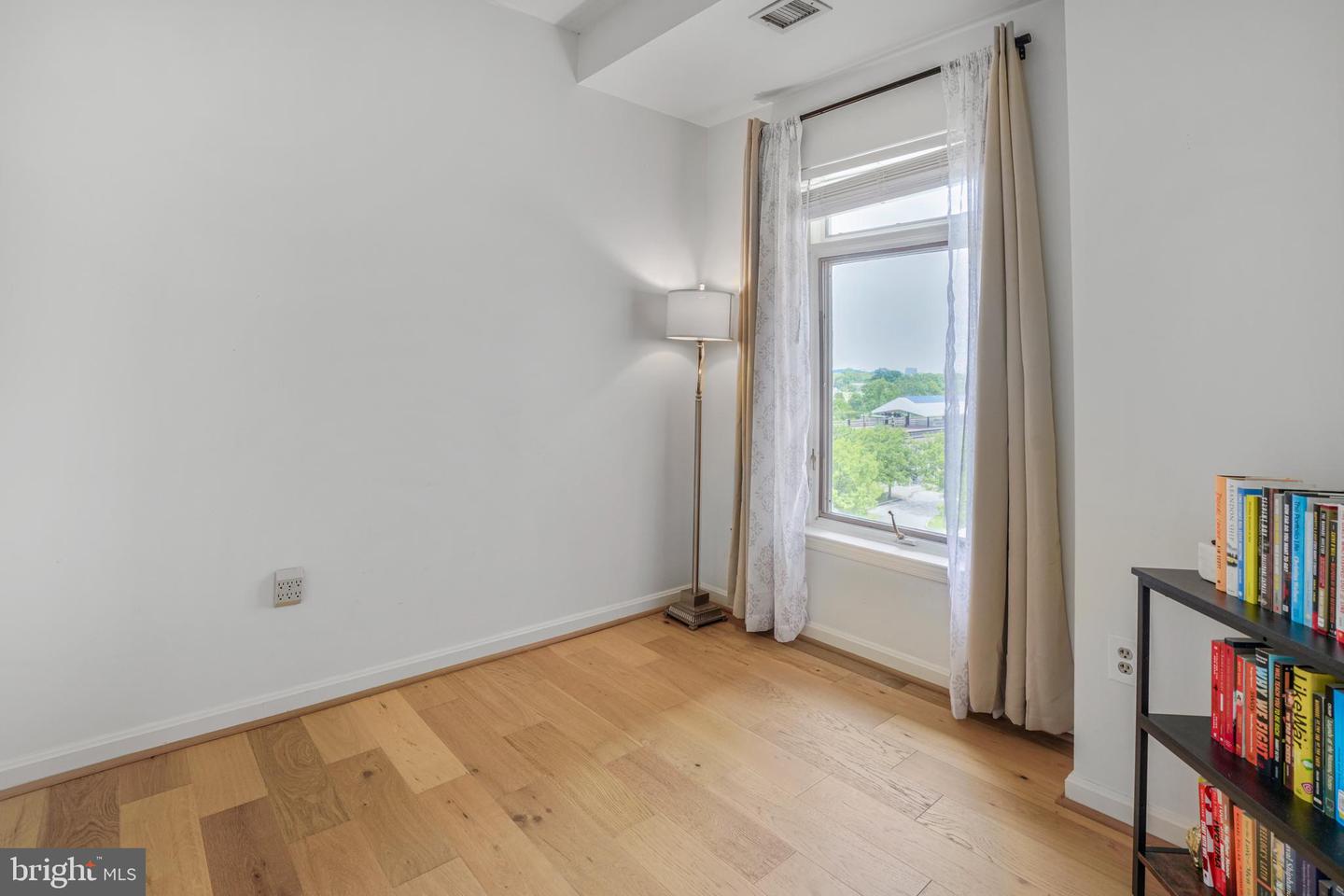 545 E BRADDOCK RD #601, ALEXANDRIA, Virginia 22314, 2 Bedrooms Bedrooms, ,1 BathroomBathrooms,Residential,For sale,545 E BRADDOCK RD #601,VAAX2045696 MLS # VAAX2045696