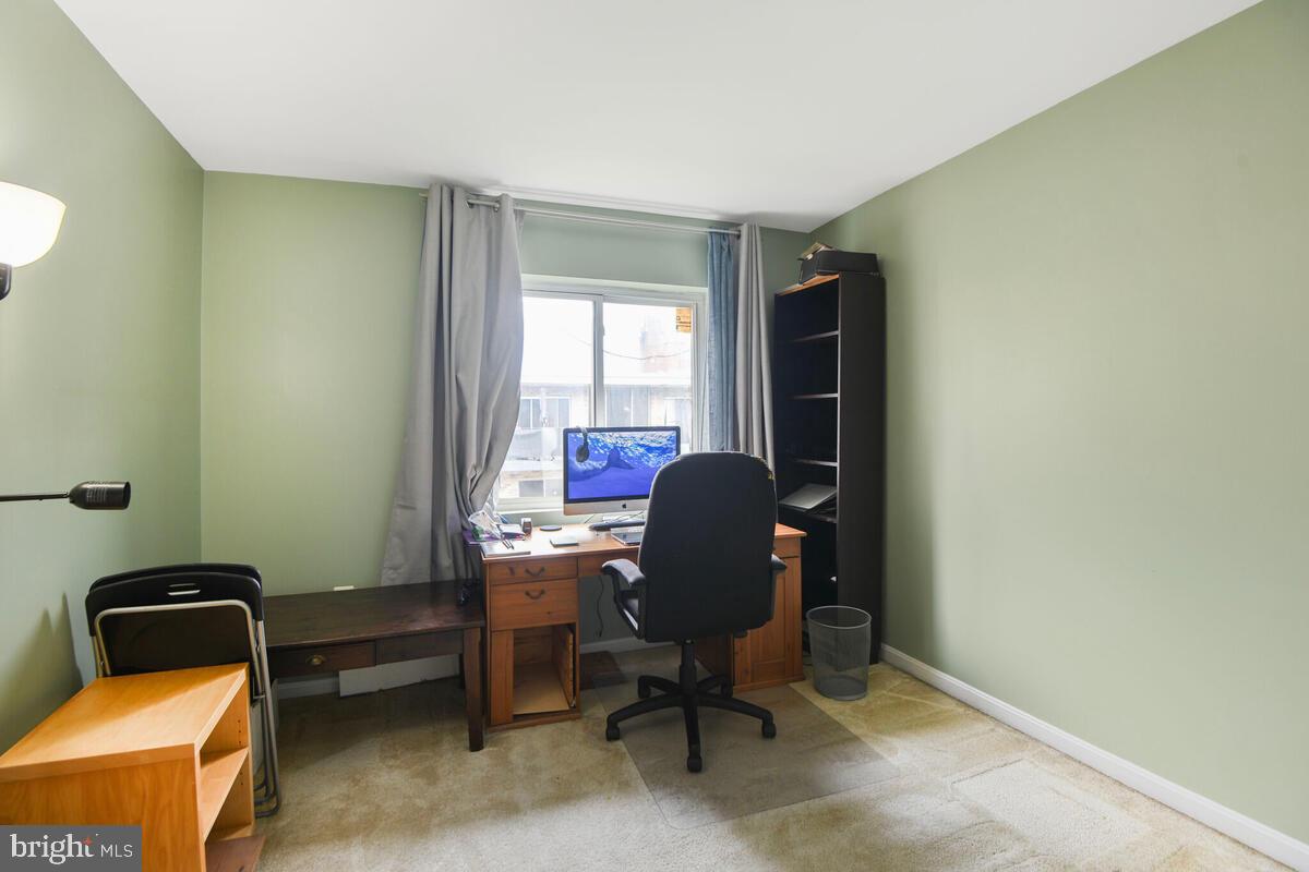 4212 BENNING RD NE #5, WASHINGTON, District Of Columbia 20019, 2 Bedrooms Bedrooms, ,1 BathroomBathrooms,Residential,For sale,4212 BENNING RD NE #5,DCDC2202368 MLS # DCDC2202368