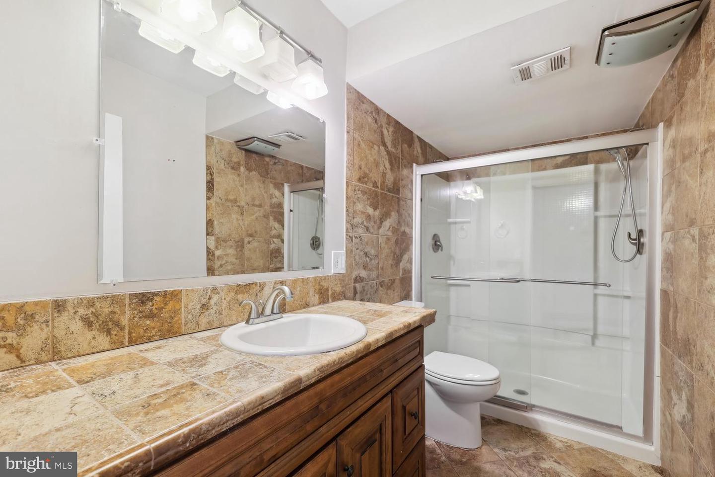 810 SUGARLAND RUN DR, STERLING, Virginia 20164, 4 Bedrooms Bedrooms, ,3 BathroomsBathrooms,Residential,For sale,810 SUGARLAND RUN DR,VALO2097774 MLS # VALO2097774