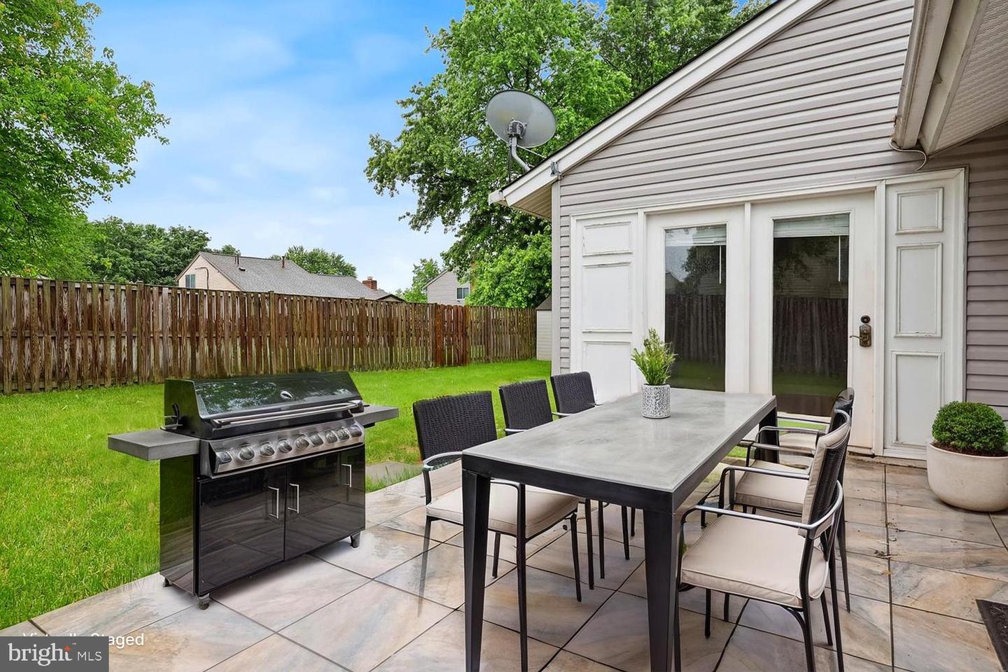 810 SUGARLAND RUN DR, STERLING, Virginia 20164, 4 Bedrooms Bedrooms, ,3 BathroomsBathrooms,Residential,For sale,810 SUGARLAND RUN DR,VALO2097774 MLS # VALO2097774