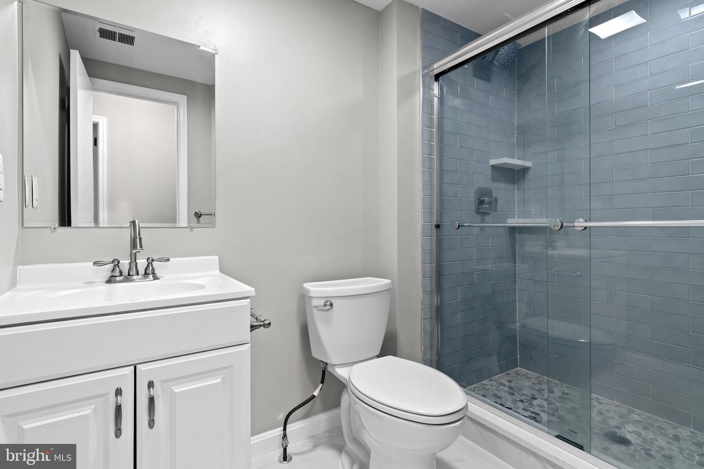 4727 EXETER ST, ANNANDALE, Virginia 22003, 3 Bedrooms Bedrooms, ,3 BathroomsBathrooms,Residential,For sale,4727 EXETER ST,VAFX2242946 MLS # VAFX2242946