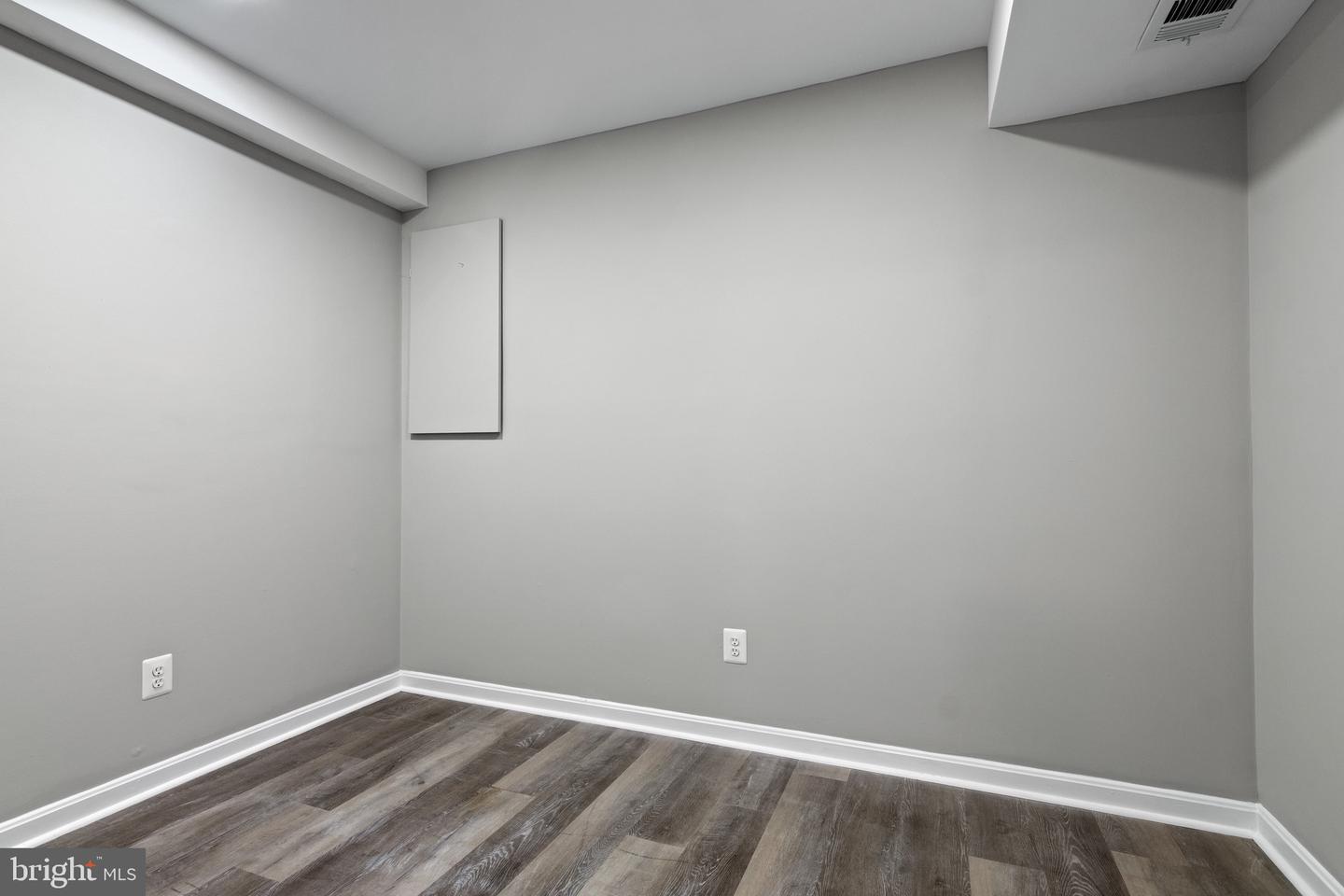 4727 EXETER ST, ANNANDALE, Virginia 22003, 3 Bedrooms Bedrooms, ,3 BathroomsBathrooms,Residential,For sale,4727 EXETER ST,VAFX2242946 MLS # VAFX2242946
