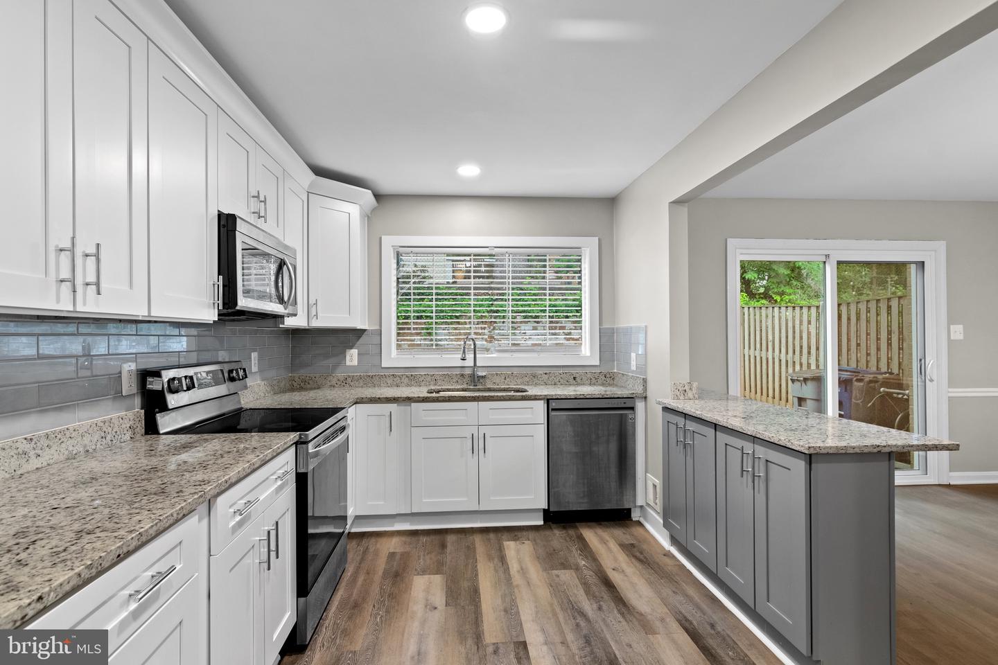 4727 EXETER ST, ANNANDALE, Virginia 22003, 3 Bedrooms Bedrooms, ,3 BathroomsBathrooms,Residential,For sale,4727 EXETER ST,VAFX2242946 MLS # VAFX2242946