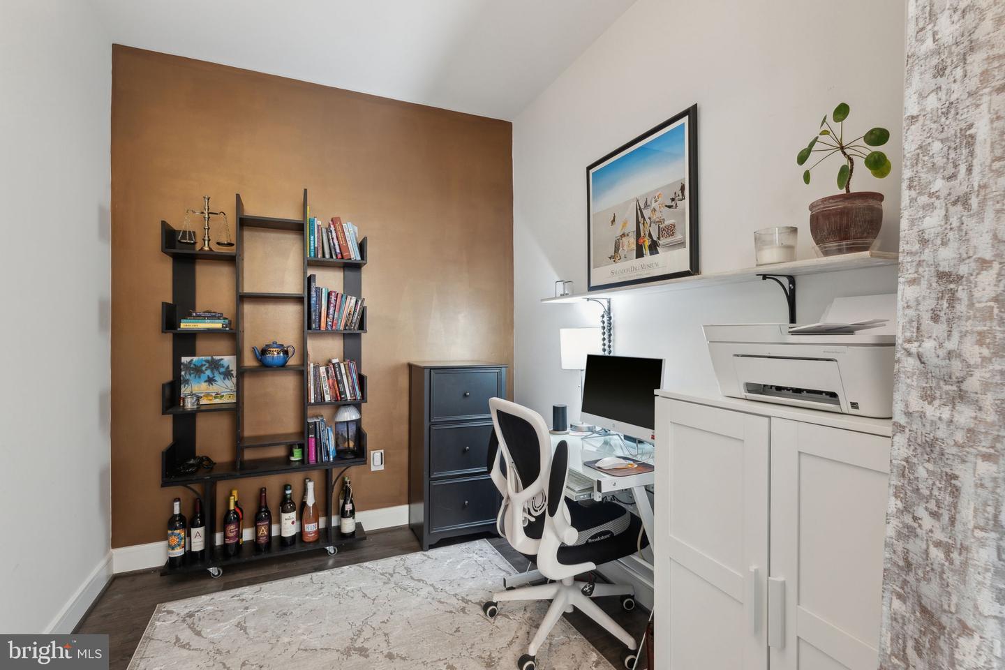 625 SLATERS LN #201, ALEXANDRIA, Virginia 22314, 1 Bedroom Bedrooms, ,1 BathroomBathrooms,Residential,For sale,625 SLATERS LN #201,VAAX2045670 MLS # VAAX2045670