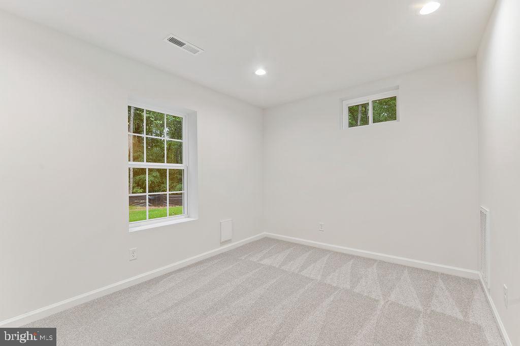 13191 SCOTTS MILL RD, CULPEPER, Virginia 22701, 5 Bedrooms Bedrooms, ,3 BathroomsBathrooms,Residential,For sale,13191 SCOTTS MILL RD,VACU2010666 MLS # VACU2010666