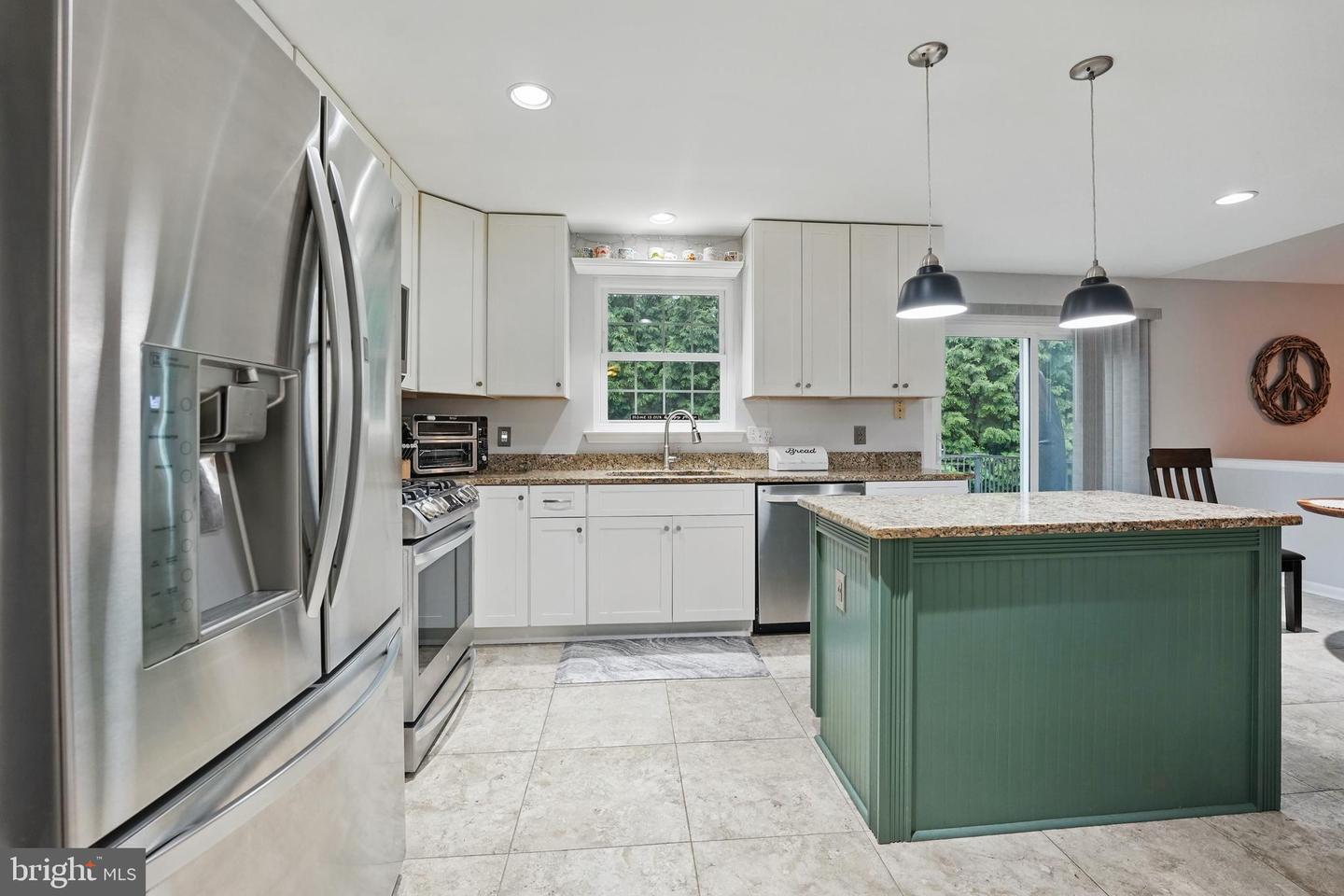 8 NEW BRUNSWICK CT, STAFFORD, Virginia 22554, 4 Bedrooms Bedrooms, ,3 BathroomsBathrooms,Residential,For sale,8 NEW BRUNSWICK CT,VAST2039172 MLS # VAST2039172
